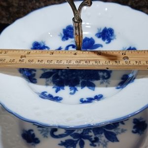 Vintage Cracker Barrel 2 tier cake stand